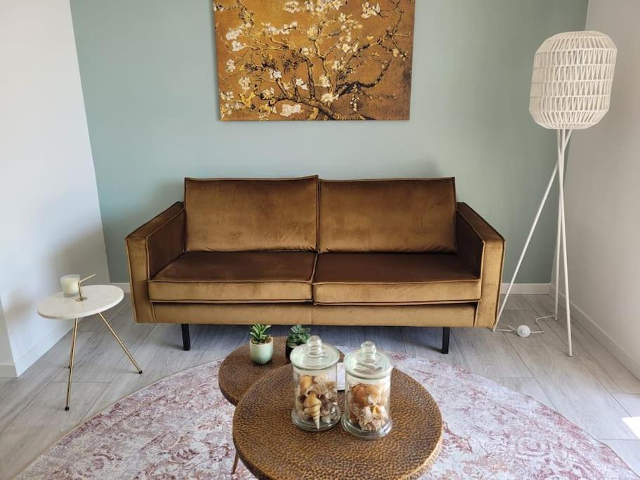 Lago-Apartment Midy, Sfeervol, Zwembad, Airco Domaso Kültér fotó